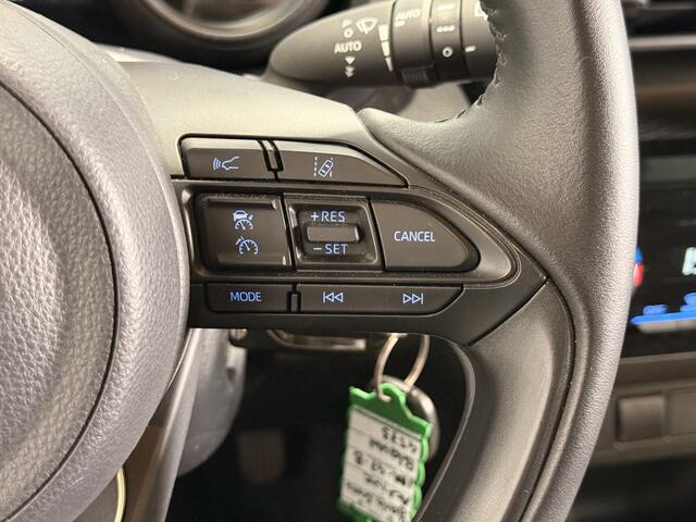 Toyota YARIS Cross 1.5 Hybrid Active | Elekt. Inklapbare spiegels | All season banden |