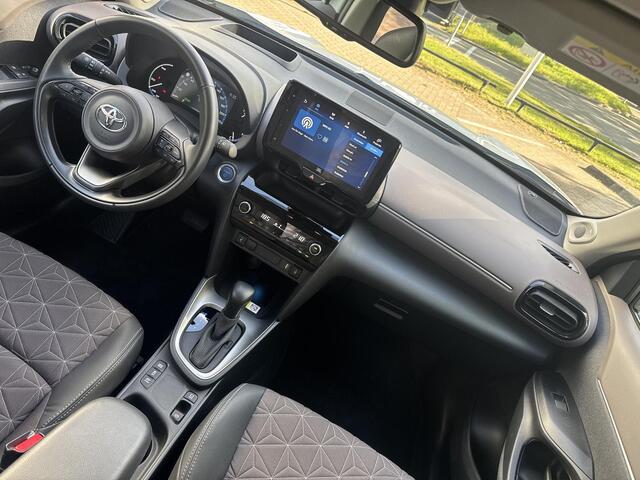 Toyota YARIS Cross 1.5 Hybrid Executive | 06-10141018 Voor meer informatie