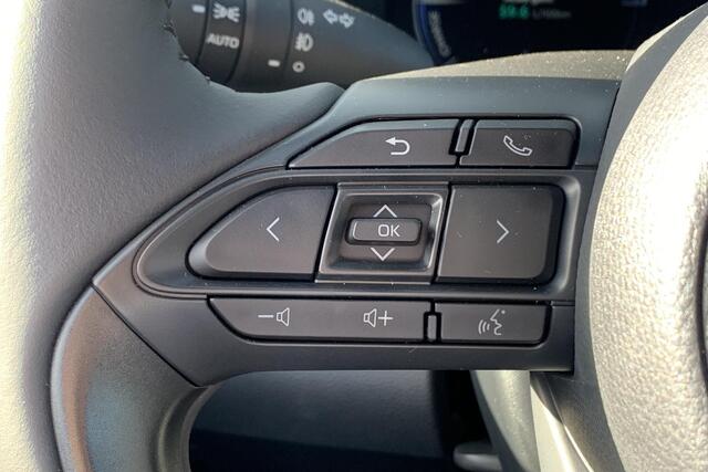 Toyota YARIS 1.5 Hybrid 130 Executive