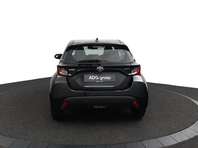 Toyota YARIS 1.5 Hybrid 115 Comfort | ¤3.500 korting! | Splinternieuw | 10 jaar garantie! |