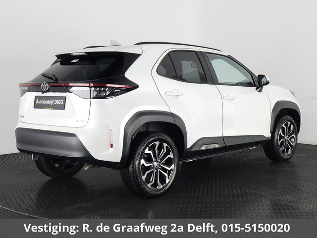 Toyota YARIS Cross 1.5 Hybrid 115 Dynamic | Stoel & Stuur verwarming | Draadloze telefoonlader | Adaptieve Cruise Control |