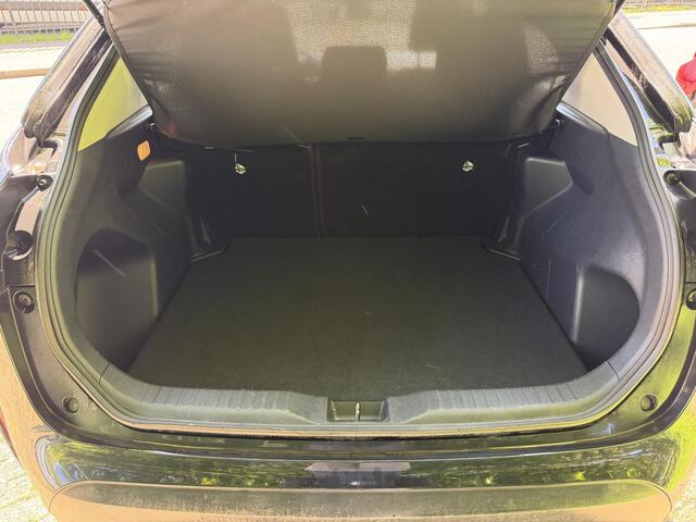 Toyota YARIS Cross 1.5 Hybrid GARANTIE TOT 2033! . ACHTERUITRIJ CAMERA . APPLE CARPLAY & ANDRIOD AUTO . ADAPTIEVE CRUISE CONTROL .