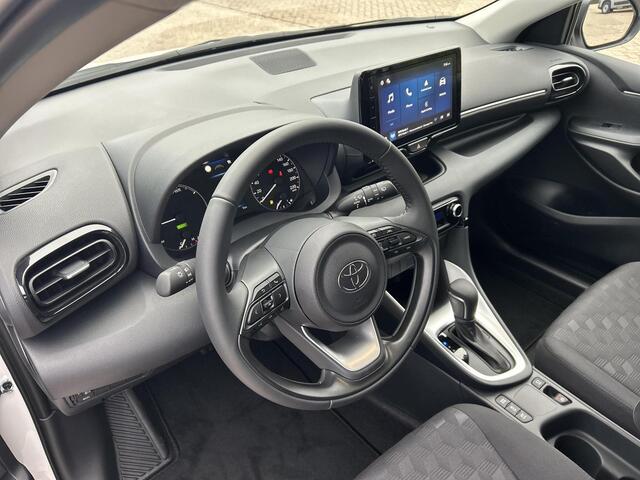 Toyota YARIS 1.5 Hybrid 115 Comfort | Nieuwe auto | Direct uit voorraad leverbaar | Voorraadvoordeel |