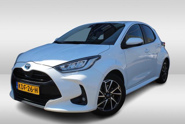 Toyota YARIS 1.5 Hybrid 115 Executive Stoelverwarming l Lendesteun l LM velgen l Spiegelverwarming