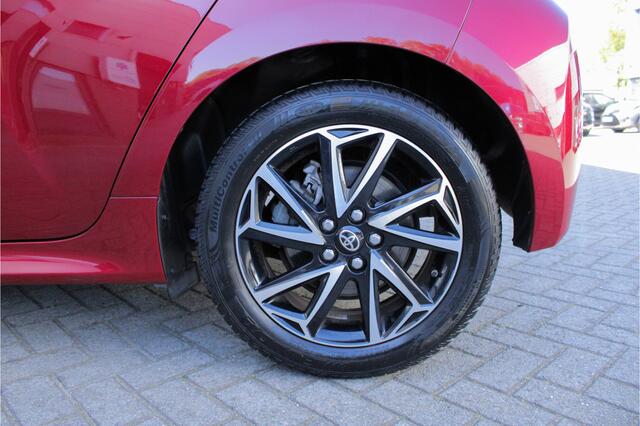 Toyota YARIS 1.5 Hybrid Dynamic |stoelverwarming|ACC|Apple/Android|