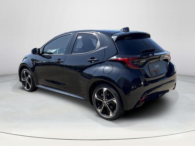 Toyota YARIS 1.5 Hybrid 130 Executive **NIGHT SKY BLACK/ NIEUWE AUTO/ DIRECT LEVERBAAR**