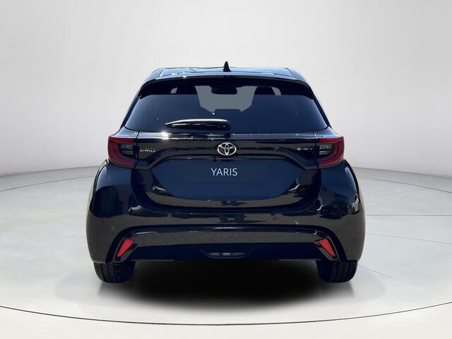 Toyota YARIS 1.5 Hybrid 130 Executive **NIGHT SKY BLACK/ NIEUWE AUTO/ DIRECT LEVERBAAR**