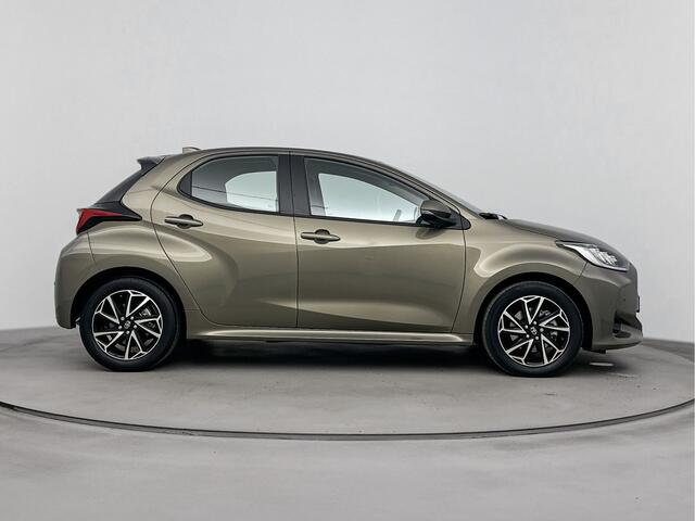 Toyota YARIS 1.5 Hybrid Dynamic | PDC | NL-Auto | Achteruitrijcamera | RES Haarlem t/m 10-05