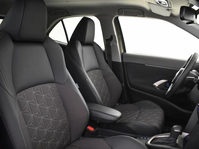 Toyota YARIS Cross 1.5 Hybrid Executive | BSM | Parkeersensoren V + A