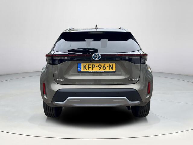 Toyota YARIS Cross 1.5 Hybrid Adventure | Carplay | Stoelverwarming | 18 inch LM-velgen | Head up display |