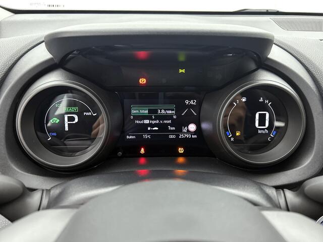 Toyota YARIS 1.5 Hybrid Dynamic Limited + | Dealeronderhouden | Blind Spot | Voorstoelverwarming | Onderweg-naar-dealer