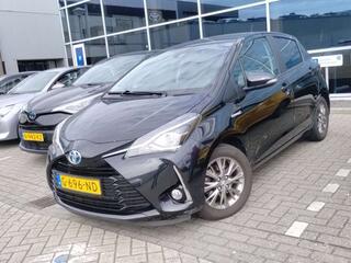 toyota-yaris-1.5-hybrid-dynamic-aut
