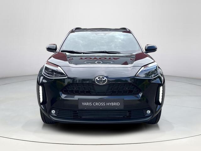 Toyota YARIS Cross 1.5 Hybrid 115 Dynamic | Oostendorp 50 jarig jubileum editie | Night sky black metallic | Nieuw uit voorraad leverbaar |