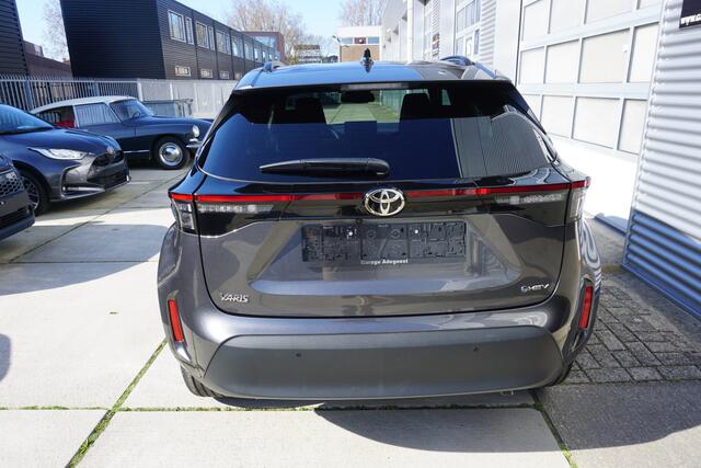 Toyota YARIS Cross 1.5 Hybrid 130 Dynamic |Navi|Carplay|Dodehoek|PDC V+A|Camera|Stoel en stuurverw.|