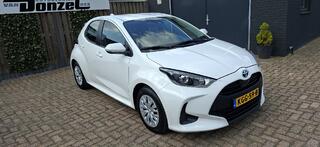 toyota-yaris-1.5-hybrid-115-busines