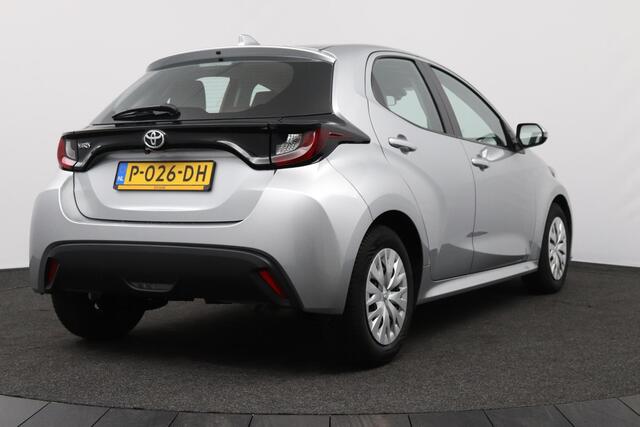 Toyota YARIS 1.0 VVT-i Active | Carplay/Android Auto | Camera | Cruise Control |