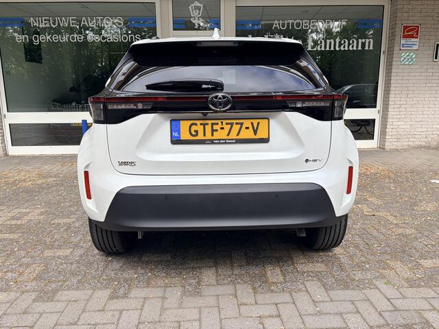 Toyota YARIS Cross 1.5 Hybrid 130 Executive Keyless entry+start/Cruisecontrole adapt./achteruitrijcam./Parkeersens. V+A/Elektr. climatecontrole/Verwarmde in hoogte verst.b. stoelen/L/M 18 inch/Led verlicht./lederen microvezel bekled./G