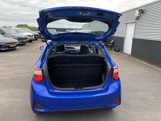 Toyota YARIS 1.5 Hybrid Active Zeer nette Nederlandse auto, cruise control, achteruitrijcamera, automaat!