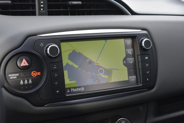 Toyota YARIS 1.5 Hybrid Dynamic Automaat 100pk | Trekhaak | Achteruitrijcamera | Cruise control | Keyless entry |
