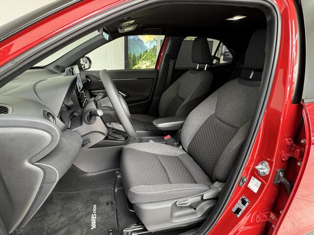Toyota YARIS Cross 1.5 Hybrid 130 Dynamic | Nieuw | Navigatie | Camera | Stoelverwarming |