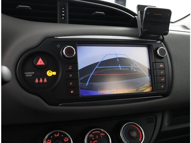 Toyota YARIS 1.0 VVT-i Aspiration | Airco | Parkeersensoren | Parkeercamera |