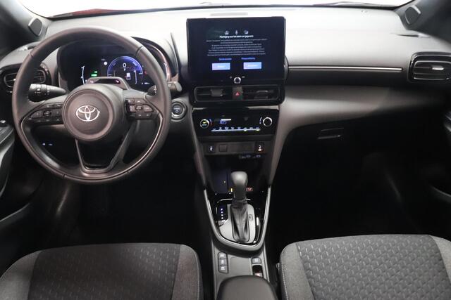 Toyota YARIS Cross 1.5 Hybrid 130 Dynamic | Camera | Adaptive cruise | Stuur & stoel verwarming | AppleCarplay AndroidAuto navigatie | NIEUWE AUTO |