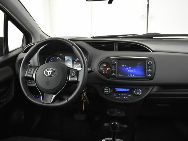 Toyota YARIS 1.5 Hybrid Active | Camera | Cruisecontrol | LMV | Climate |