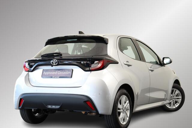 Toyota YARIS 1.5 Hybrid 115 Active, Adaptieve cruise control, Speed limiter, Apple Carplay / Android Auto.