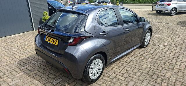 Toyota YARIS 1.0 VVT-i 64100 km , CAMERA , appel carplay