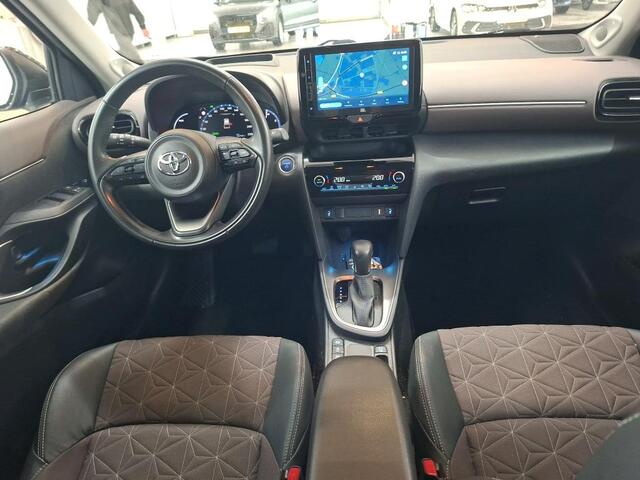 Toyota YARIS Cross 1.5 Hybrid Executive | Geen import | Trekhaak | Camera