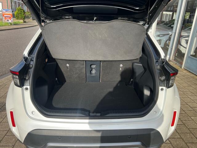 Toyota YARIS 1.5 HYBRID ADVENTURE