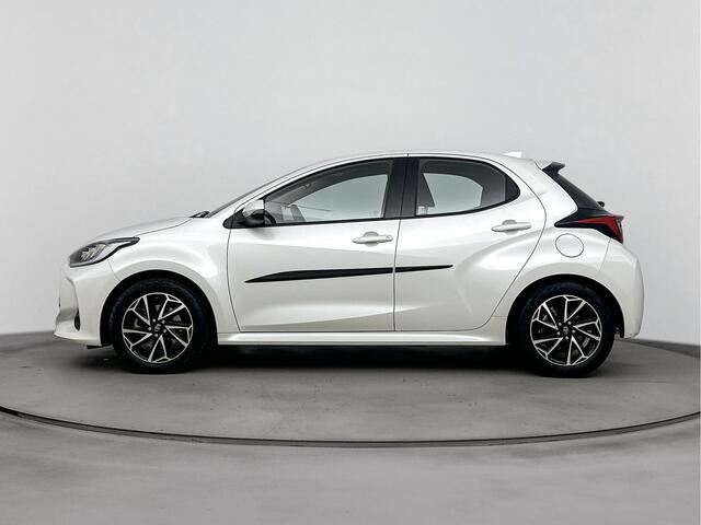 Toyota YARIS 1.5 Hybrid Dynamic Trekhaak Afneembaar | NL-Auto | Dealeronderhouden | 1E Eig |