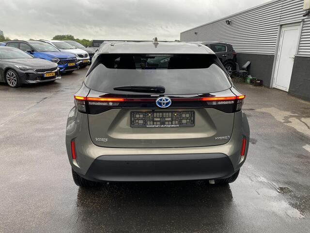 Toyota YARIS Cross 1.5 Hybrid Explore edition Stoelverwarming, navigatie Apple CarPlay/Android Auto, achteruitrij camera, parkeersensoren v&a, keyless, alarm