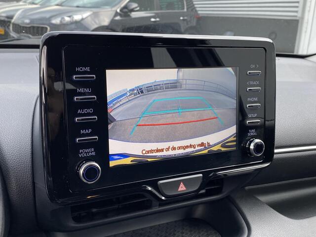 Toyota YARIS 1.5 Hybrid Active Dynamic-special Nieuw geleverd, dealeronderhouden, Lichtmetalen velgen, Achteruitrijcamera, Adaptieve cruise control