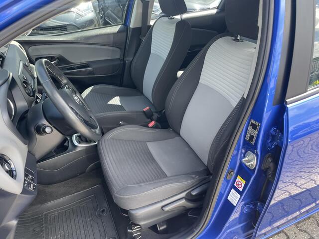 Toyota YARIS 1.0 VVT-i Active Special