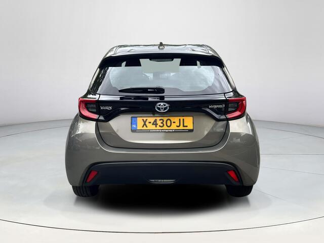 Toyota YARIS 1.5 Hybrid 115 First Edition