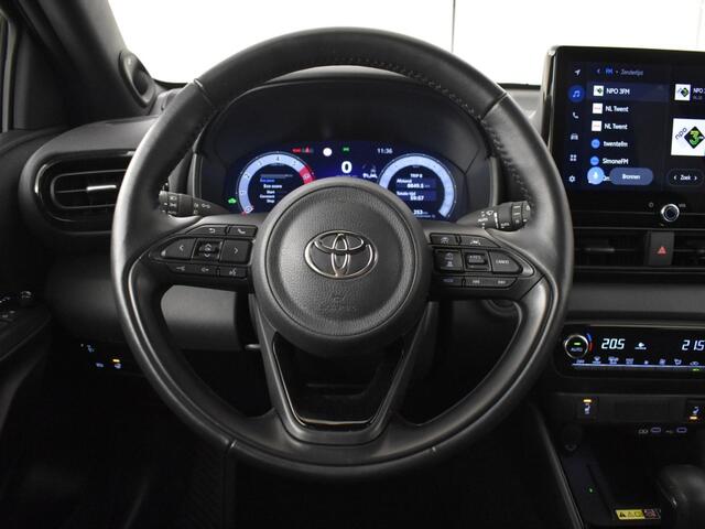 Toyota YARIS 1.5 Hybrid 130 Executive | JBL audio | Blind Spot | Halfleer