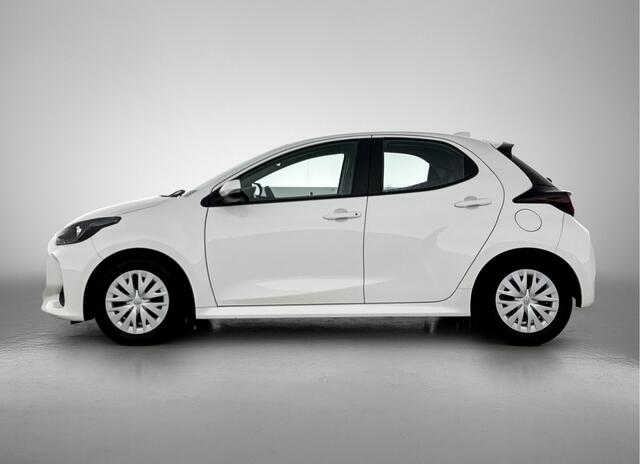 Toyota YARIS 1.5 Hybrid Active | BTW Voertuig | Dealer onderhouden | Trekhaak afneembaar | Apple CarPlay/Android Auto | Cruise Control Adaptive | Onderweg-naar-dealer