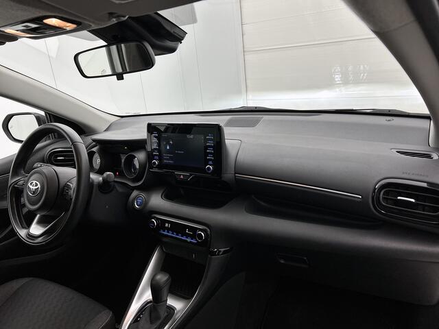Toyota YARIS 1.5 Hybrid Dynamic | BTW Voertuig | Apple CarPlay/Android Auto | Climate control | Cruise Control Adaptive | Onderweg-naar-dealer