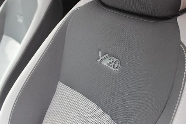 Toyota YARIS 1.5 Hybrid Y20 DAB, Camera, Carplay, PDC, Keyless