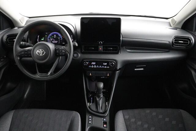Toyota YARIS 1.5 Hybrid 115 Dynamic | ¤3.500 korting! | Nieuw | 10 jaar garantie! | Apple Carplay/Android Auto |