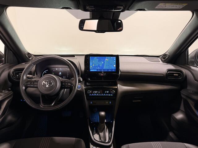 Toyota YARIS Cross 1.5 Hybrid Adventure | Panoramadak | JBL | Stoel/stuurverwarming |