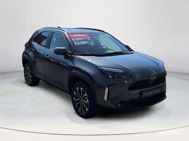 Toyota YARIS Cross 1.5 Hybrid 115 Dynamic | Oostendorp 50 jaar Editie | Actie Auto | Comfort Pack | Apple Carplay | Android Auto |