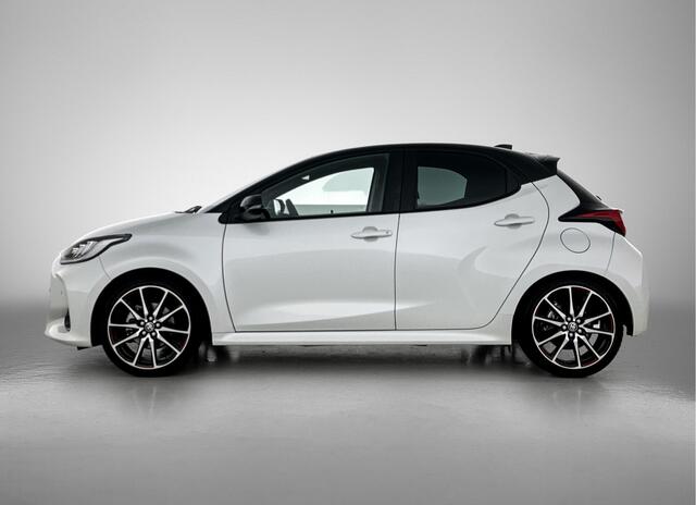 Toyota YARIS 1.5 Hybrid GR Sport | Stoelverwarming | Draadloos Apple Carplay -/ Android Auto |