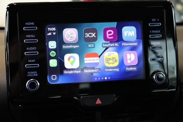 Toyota YARIS 1.5 Hybrid Launch Edition, Head Up Display, Stoelverwarming, stuurverwarming, Apple Carplay / Android Auto,