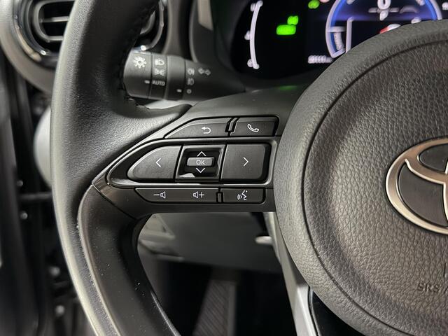 Toyota YARIS Cross 1.5 Hybrid 115 First Edition Dealeronderhouden | Parkeersensoren voorzijde | Keyless entry