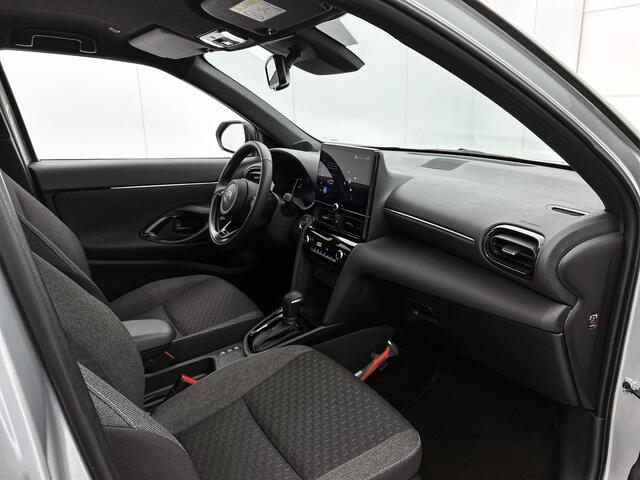Toyota YARIS Cross 1.5 Hybrid 115 First Edition | NL dealeronderhouden | Stuur en stoelverwarming |