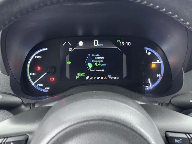 Toyota YARIS Cross 1.5 AWD Hybrid Dynamic | Navigatie | Apple Carplay -/ Android Auto |