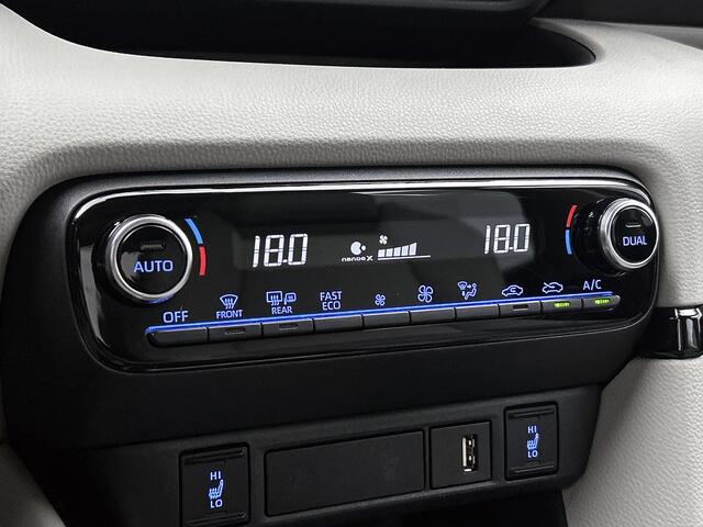 Toyota YARIS 1.5 Hybrid Style | Climate control | Adaptive cruise control | Stoelverwarming |