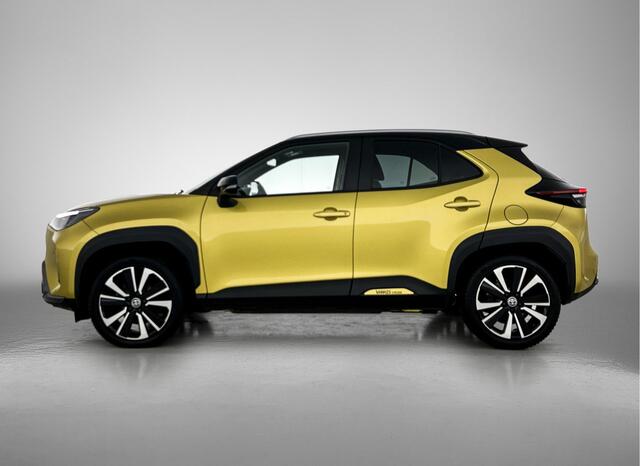 Toyota YARIS Cross 1.5 Hybrid Executive | Lederen bekleding | Parkeersensoren V + A | Climate control |